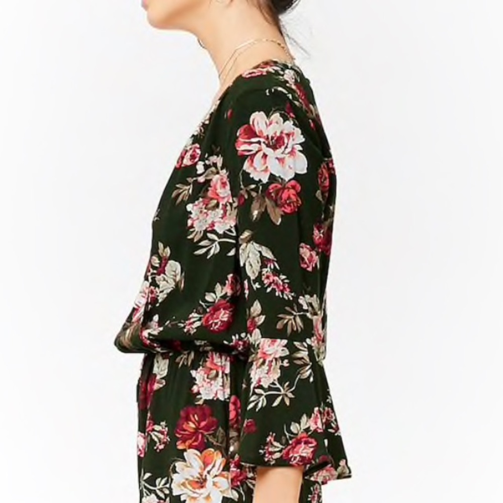 ☀️FLORAL ROMPER🌹 - Picture 3 of 5